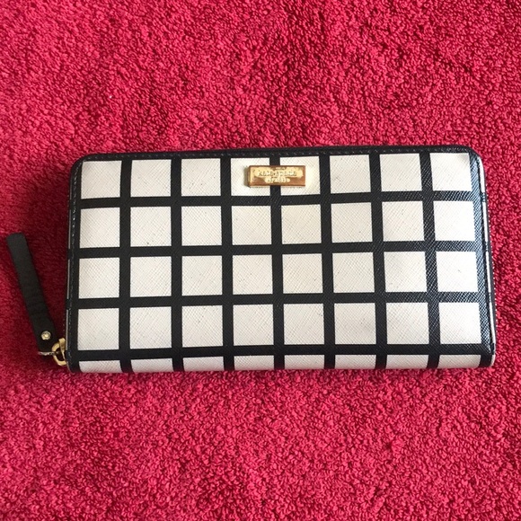 kate spade Handbags - Kate spade wallet
